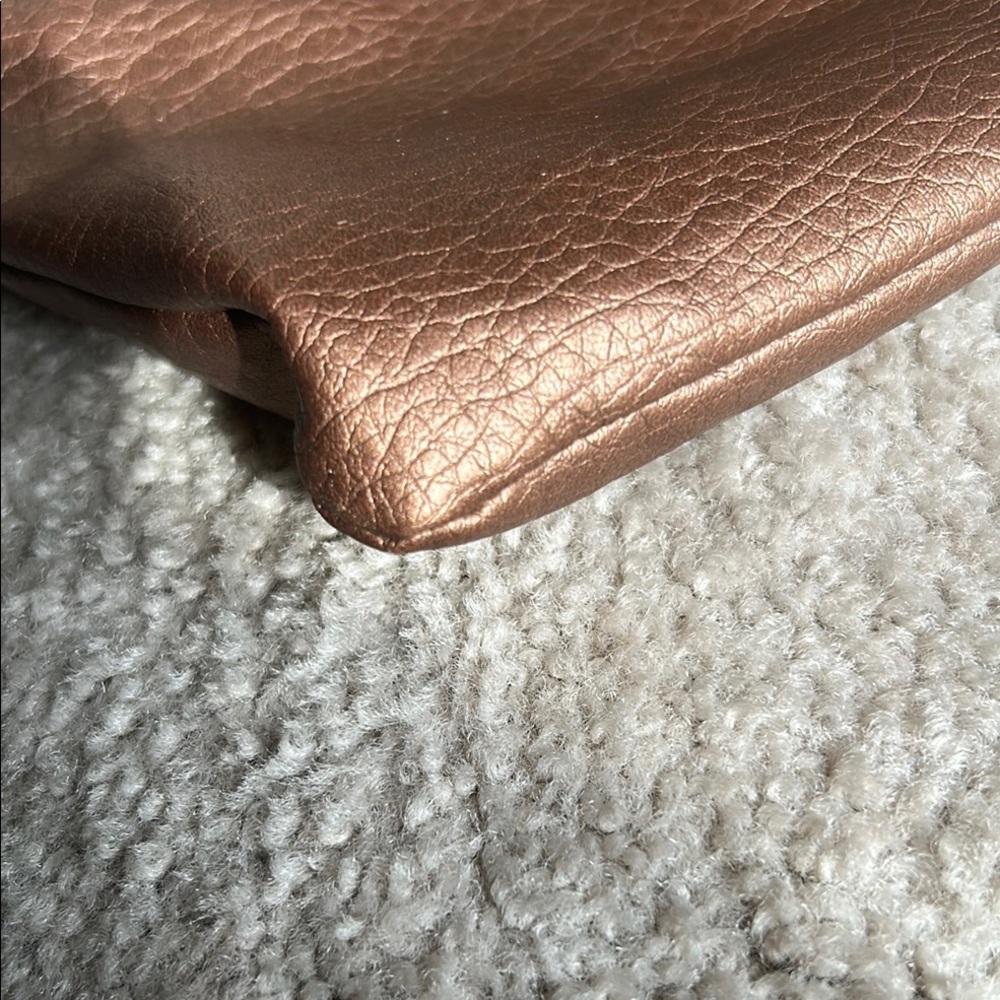 Juicy Couture party wristlet - Picture 3 of 11